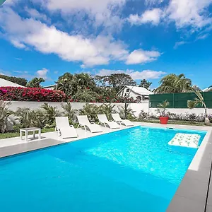 Villa Green Villa