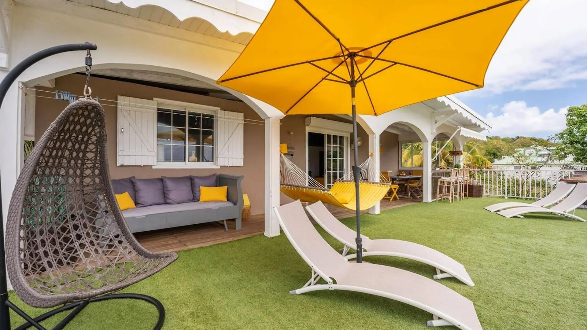 Villa Elegante A Saint-Francois + Piscine Privee Ouverte Toute L'Annee